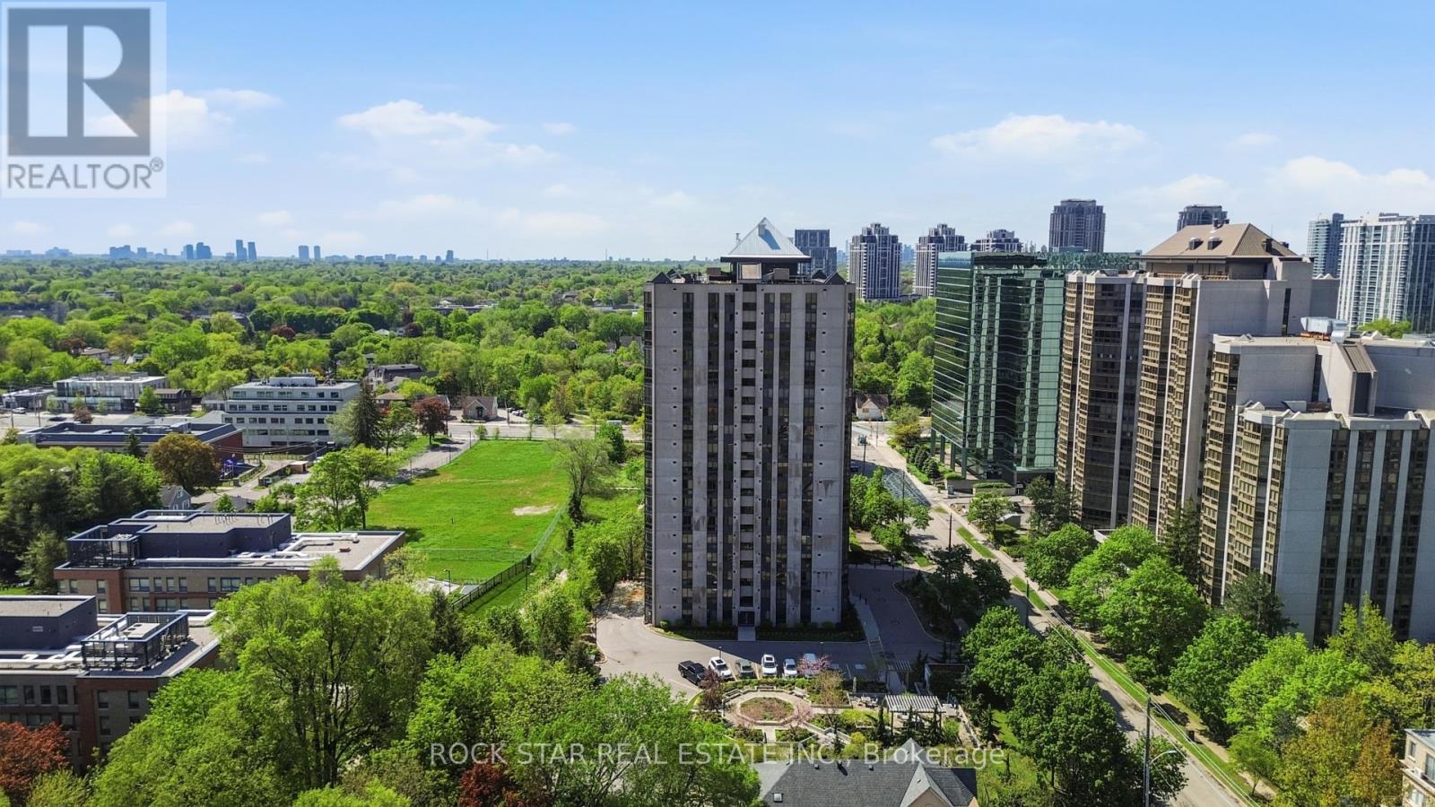 701 - 5 Kenneth Avenue, Toronto, Ontario  M2N 6M7 - Photo 2 - C13706916