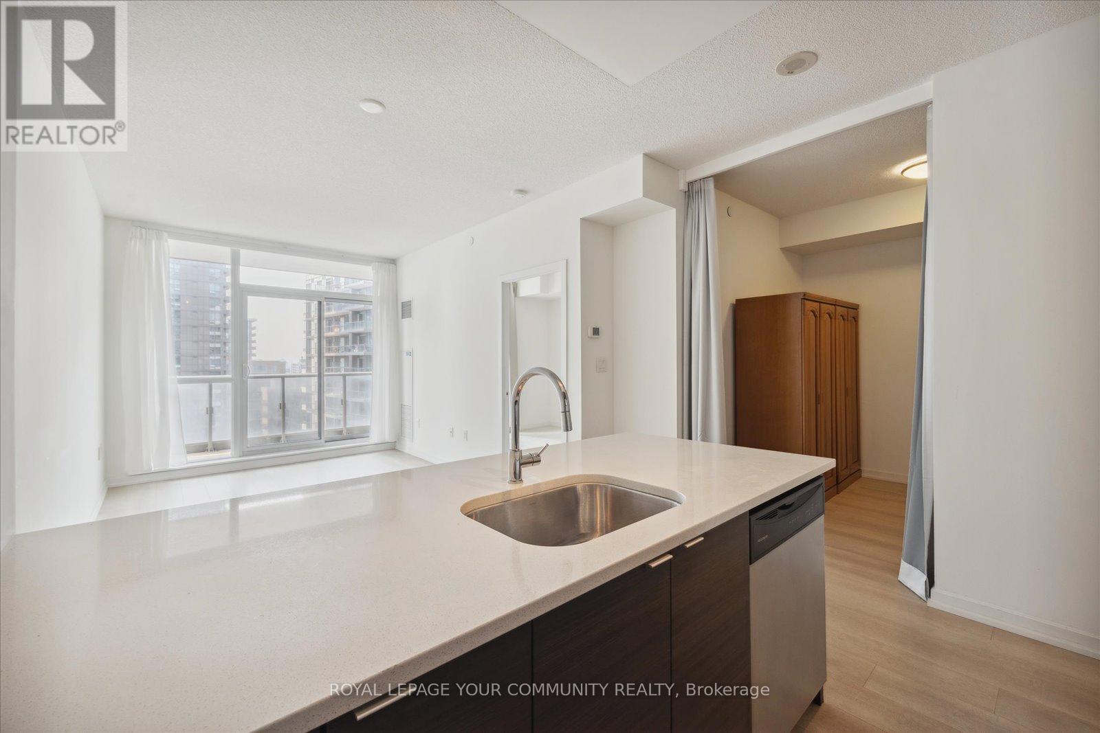 807 - 62 Forest Manor Road, Toronto, Ontario  M2J 0B6 - Photo 16 - C13707006