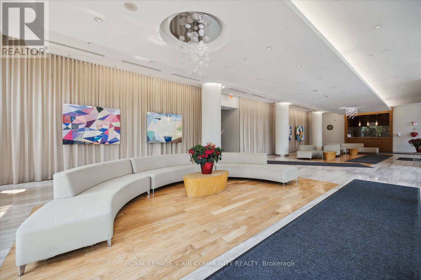 807 - 62 Forest Manor Road, Toronto, Ontario  M2J 0B6 - Photo 6 - C13707006