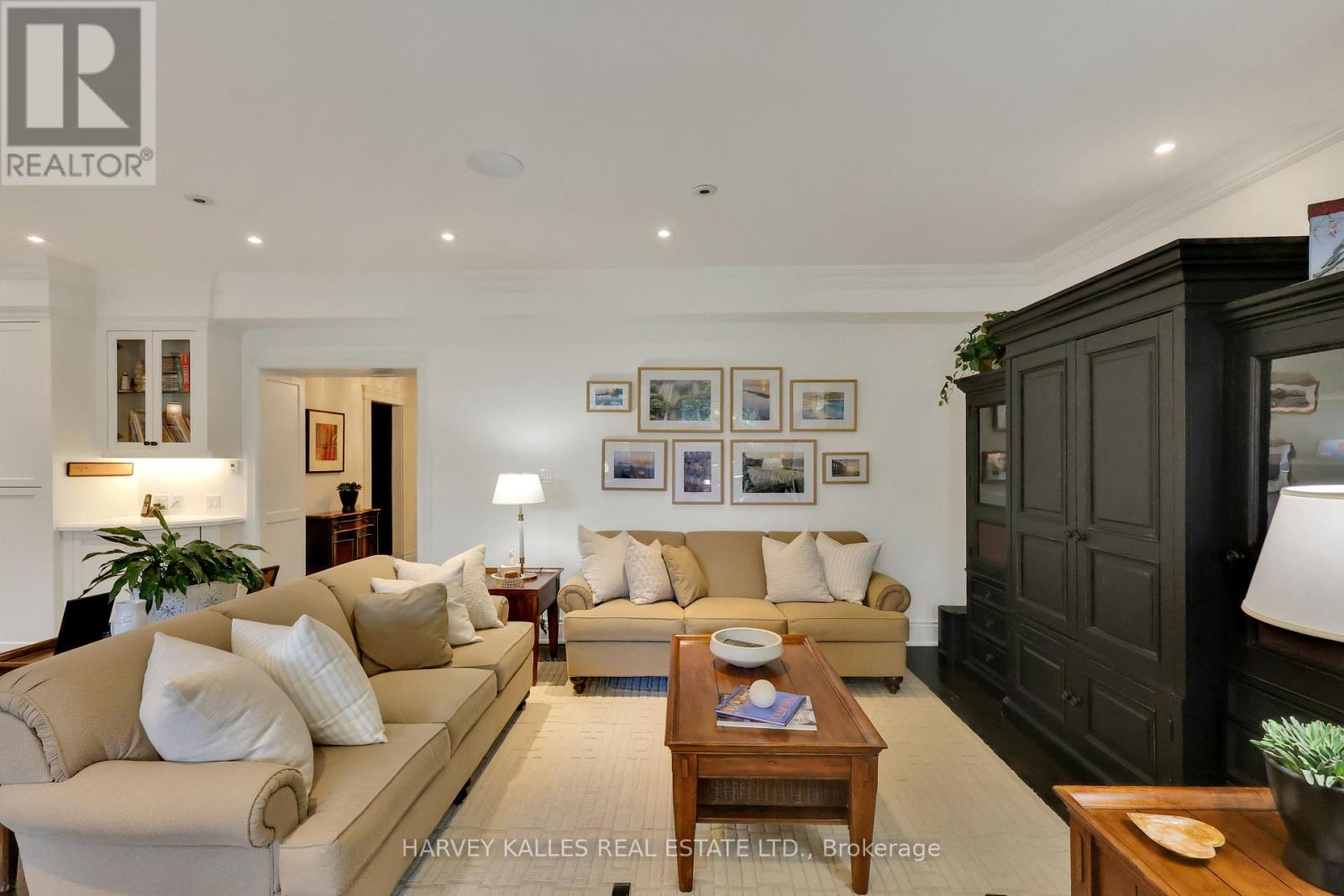 72 Teddington Park Avenue, Toronto, Ontario  M4N 2C6 - Photo 10 - C13707086