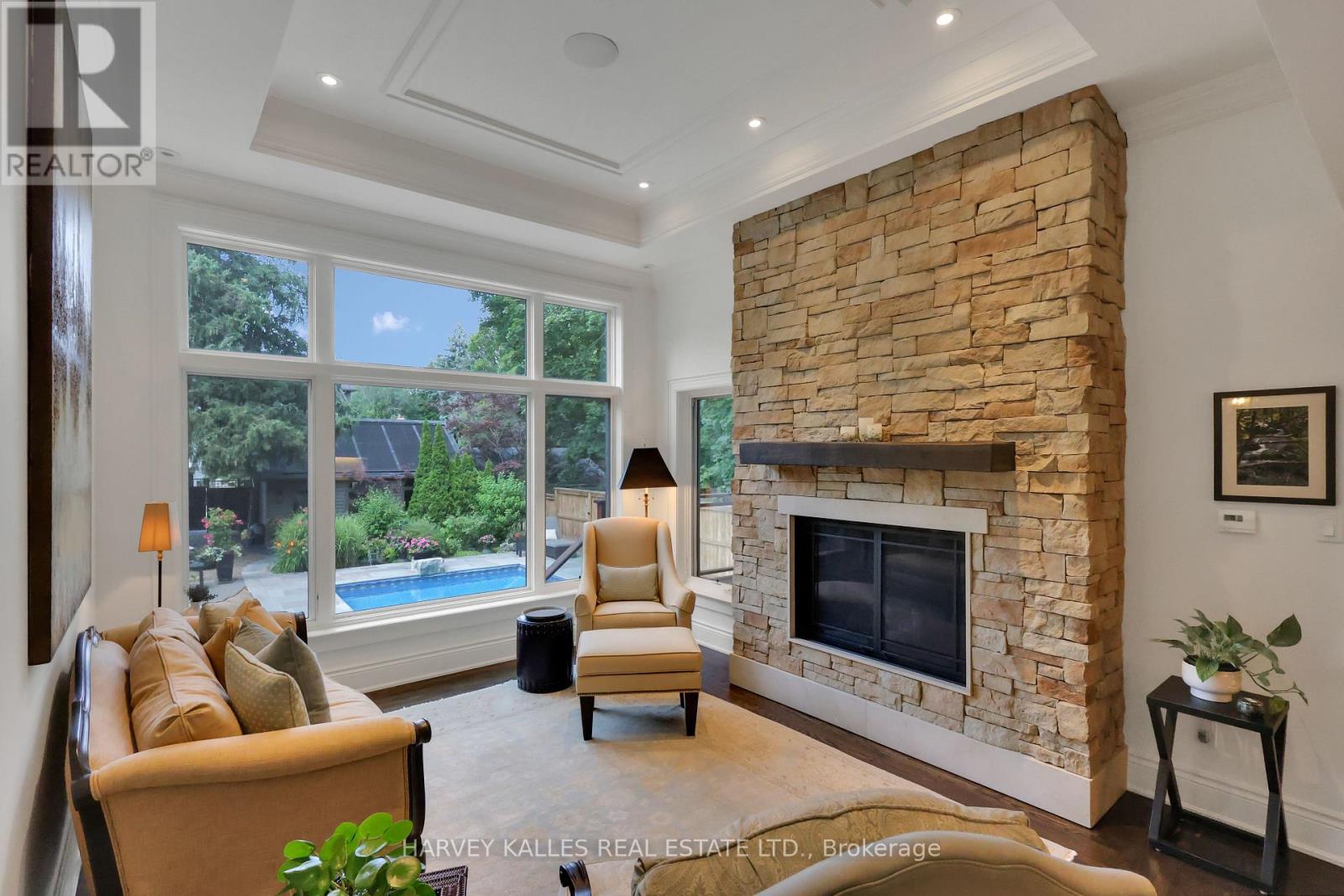 72 Teddington Park Avenue, Toronto, Ontario  M4N 2C6 - Photo 14 - C13707086