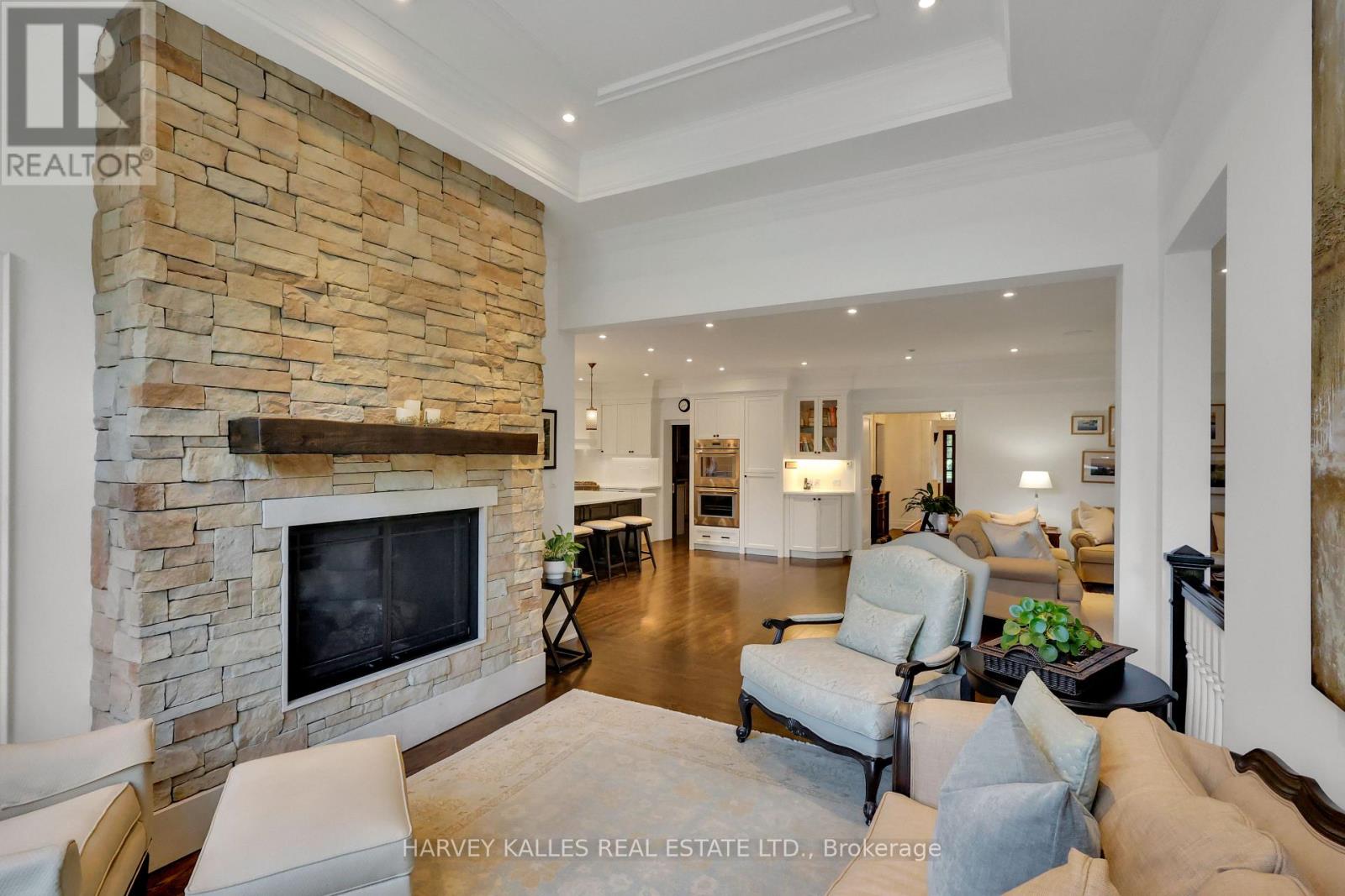 72 Teddington Park Avenue, Toronto, Ontario  M4N 2C6 - Photo 15 - C13707086