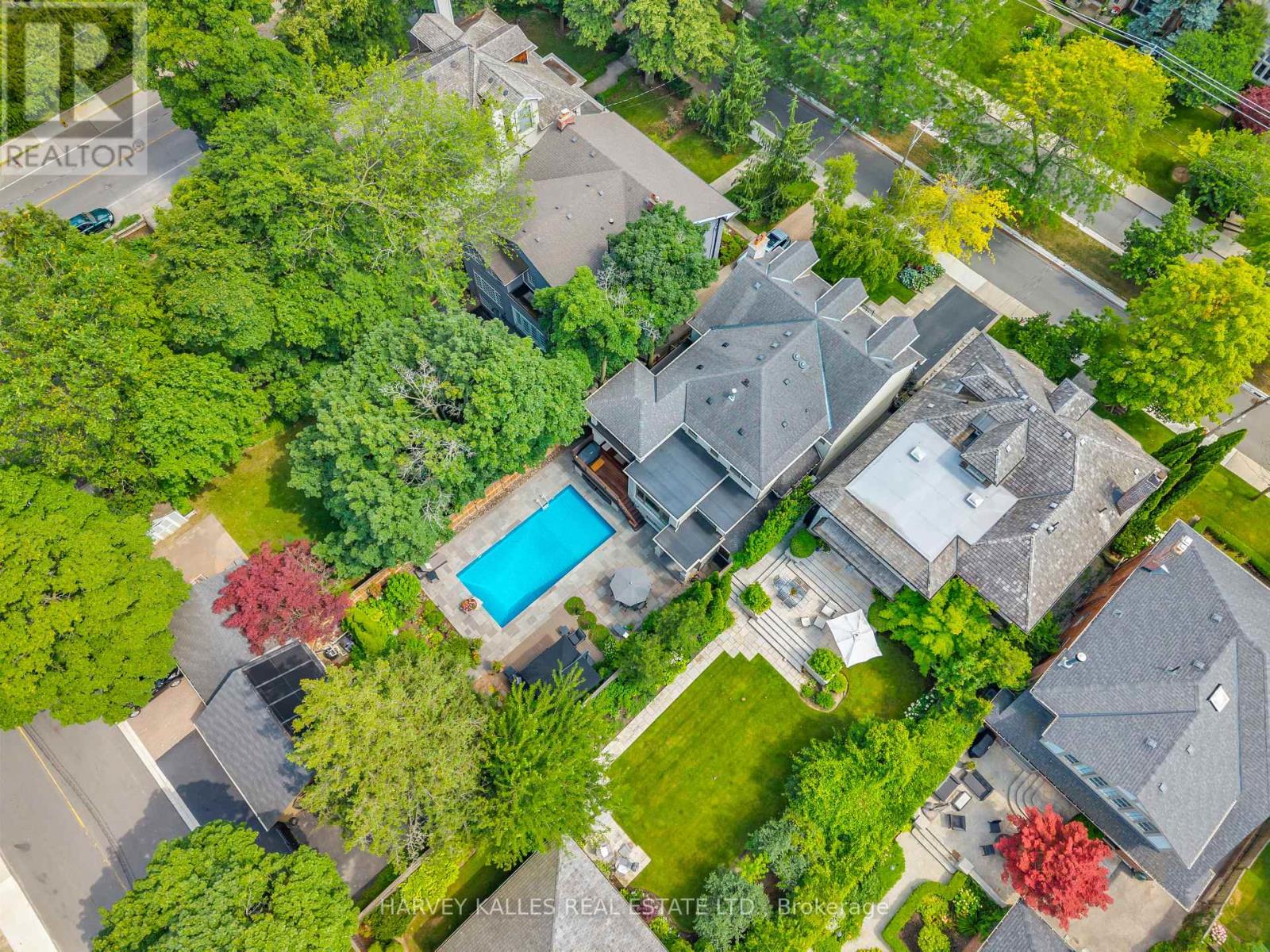 72 Teddington Park Avenue, Toronto, Ontario  M4N 2C6 - Photo 3 - C13707086