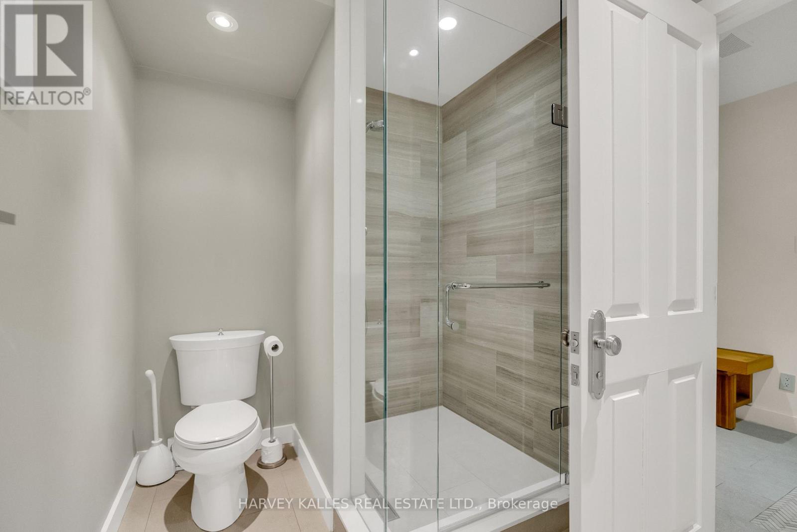 72 Teddington Park Avenue, Toronto, Ontario  M4N 2C6 - Photo 40 - C13707086