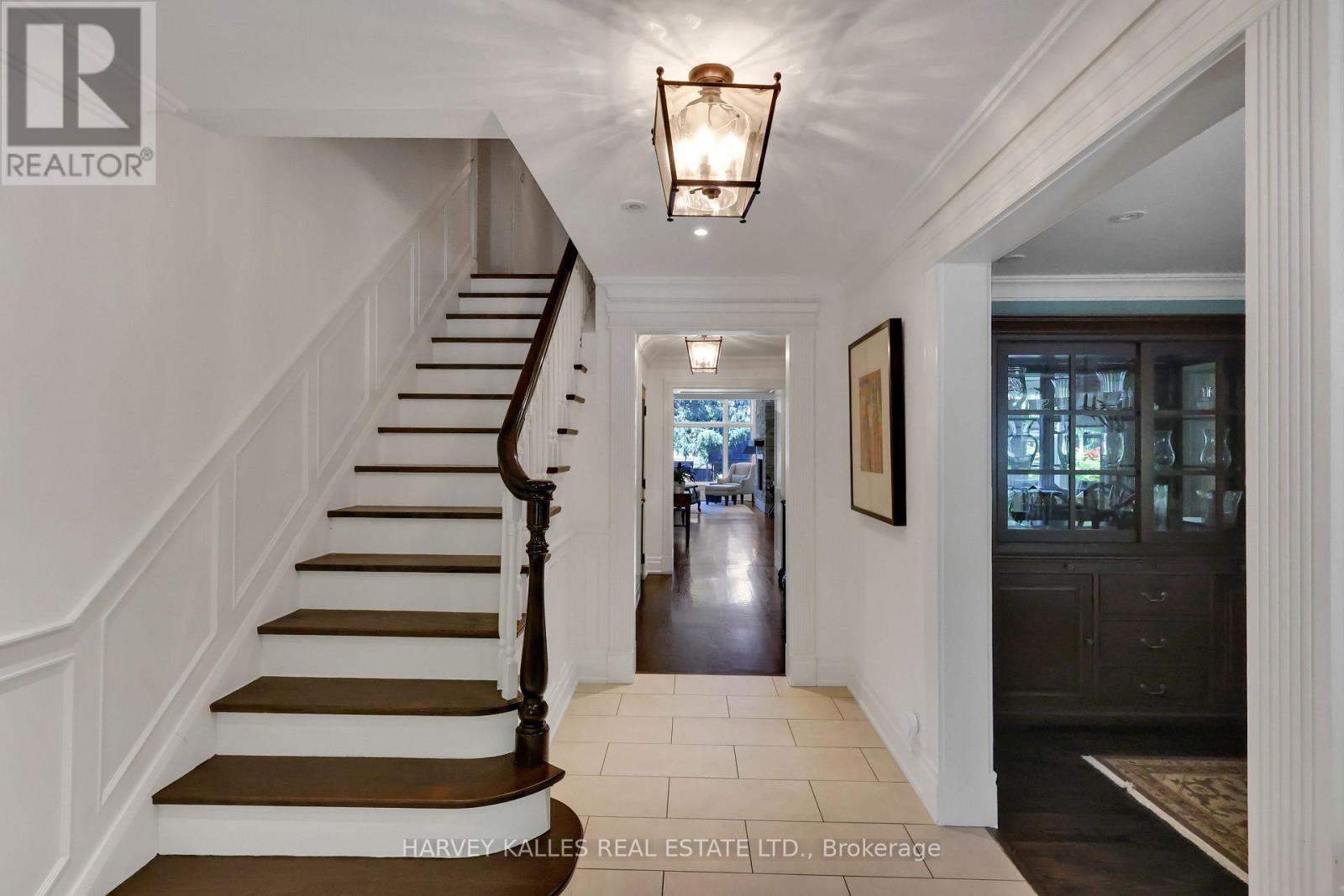 72 Teddington Park Avenue, Toronto, Ontario  M4N 2C6 - Photo 7 - C13707086