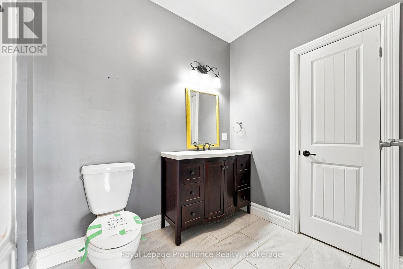 402 Black Road, Prince Edward County, Ontario  K0K 1W0 - Photo 26 - X13707018
