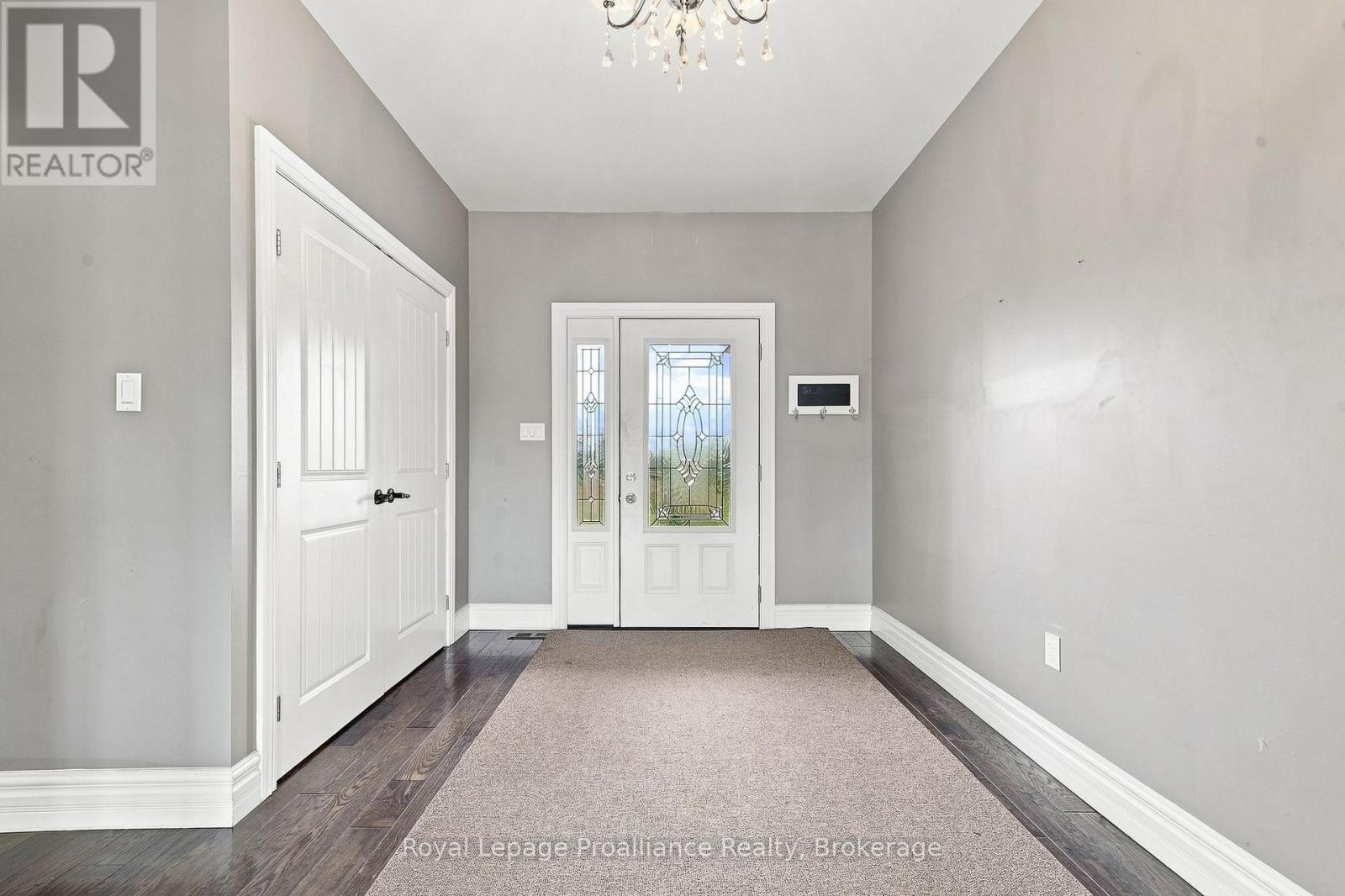 402 Black Road, Prince Edward County, Ontario  K0K 1W0 - Photo 8 - X13707018