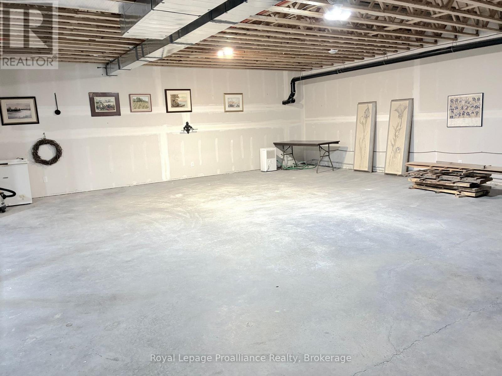 254 Airport Road, Quinte West, Ontario  K0K 3E0 - Photo 29 - X13707030