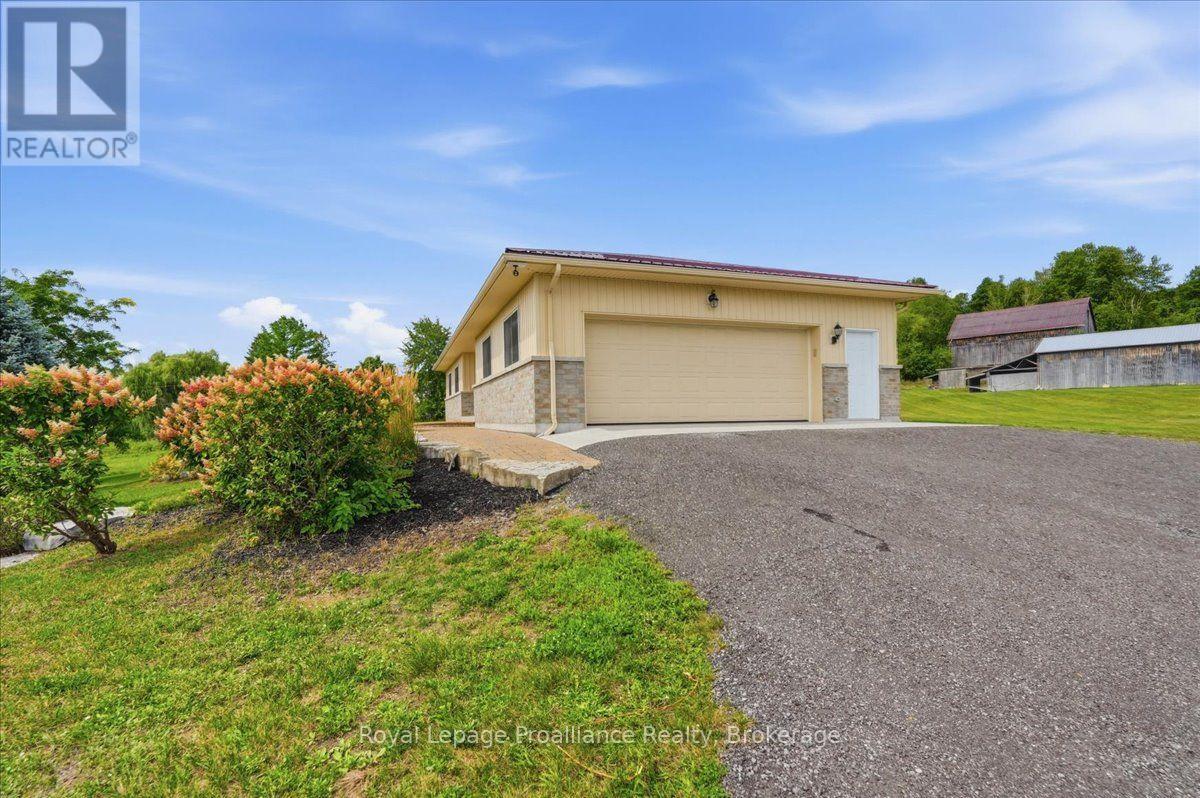 254 Airport Road, Quinte West, Ontario  K0K 3E0 - Photo 4 - X13707030