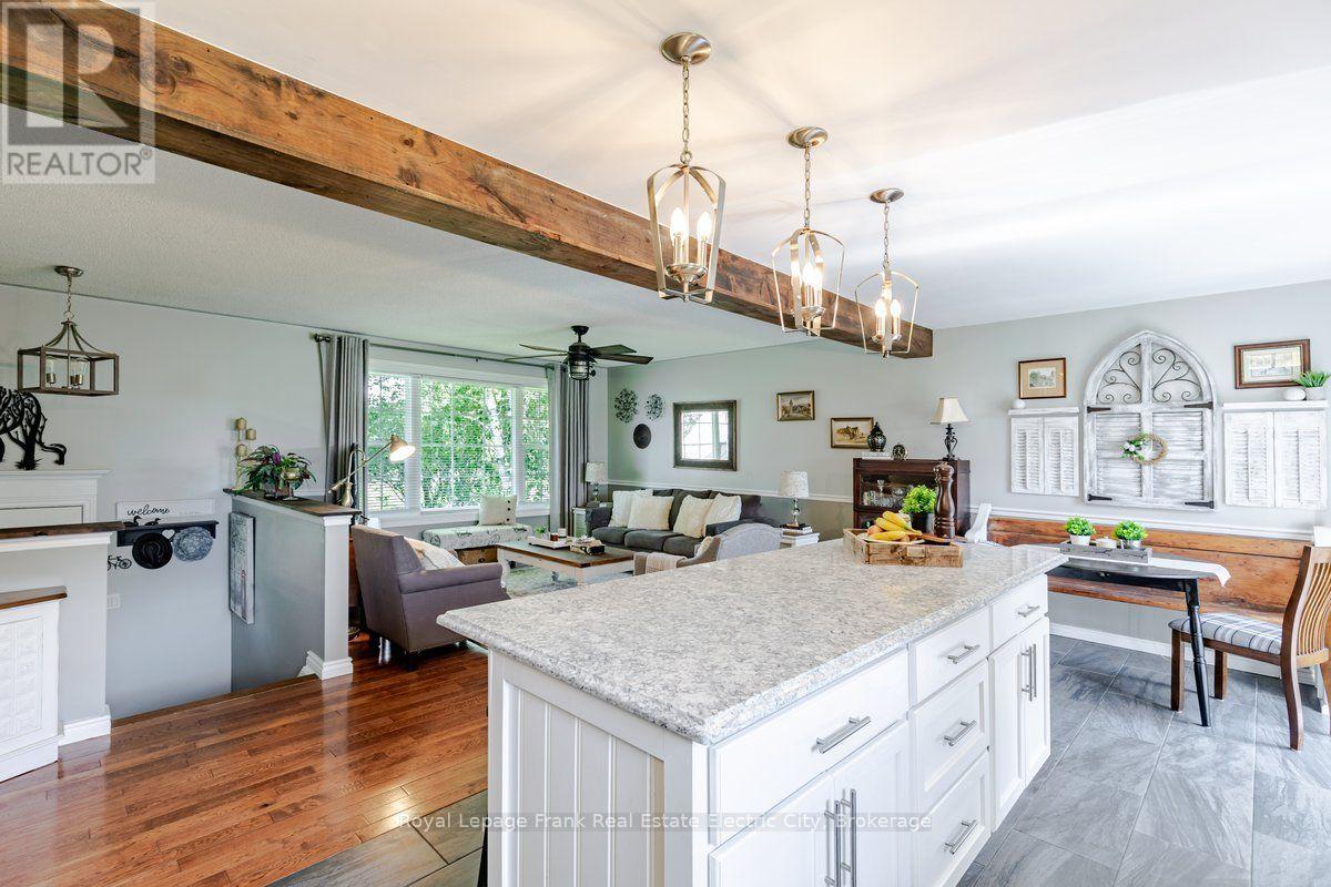 814 Frankhill Road, Kawartha Lakes, Ontario  K9J 6X3 - Photo 20 - X13707044
