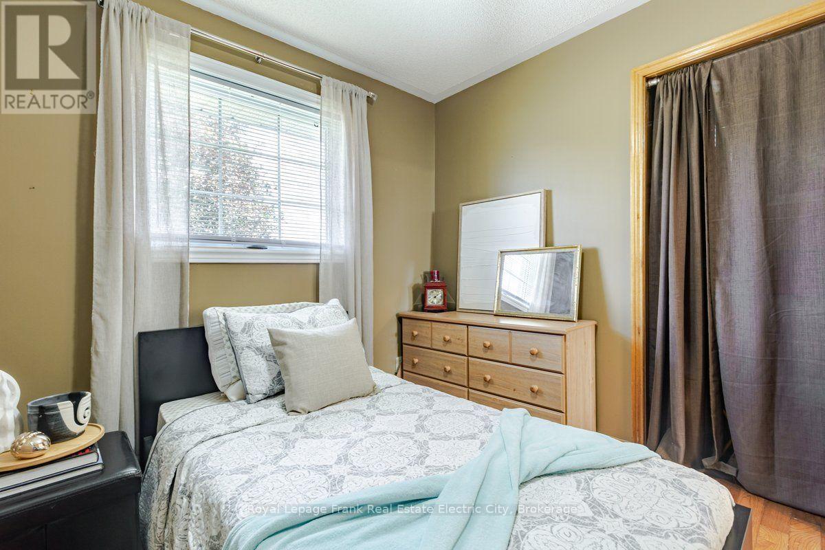 814 Frankhill Road, Kawartha Lakes, Ontario  K9J 6X3 - Photo 23 - X13707044