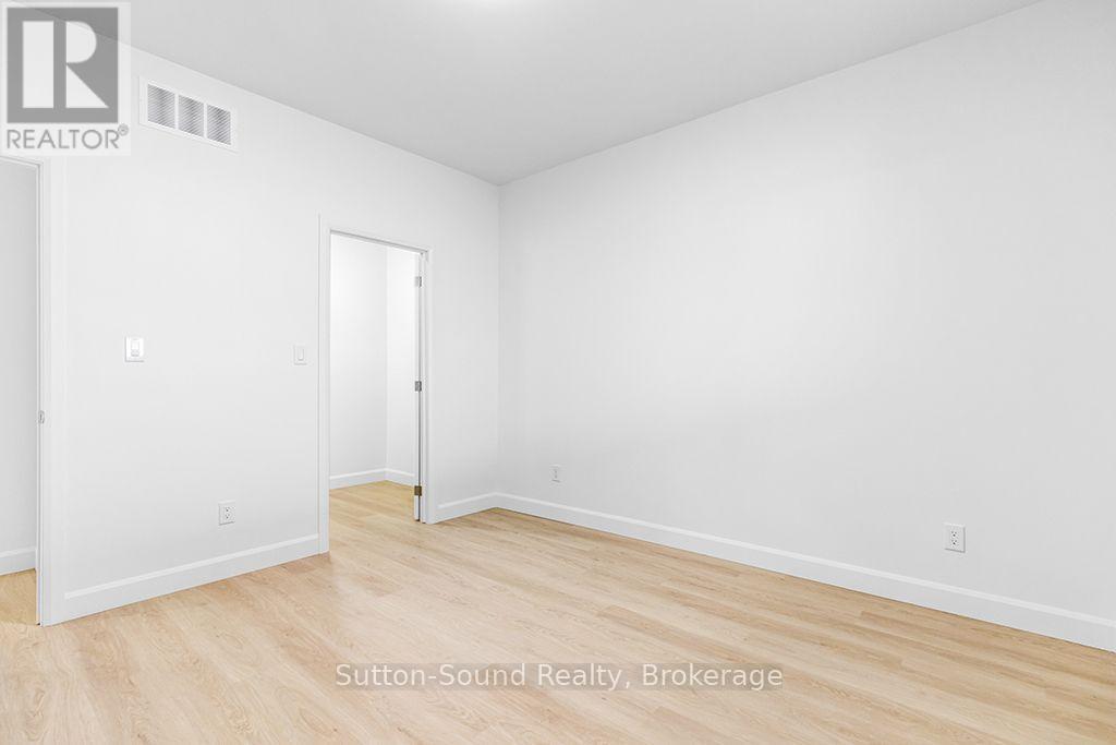 202 - 535 Issac Street, South Bruce Peninsula, Ontario N0H 2T0 - Photo 11 - X13706860