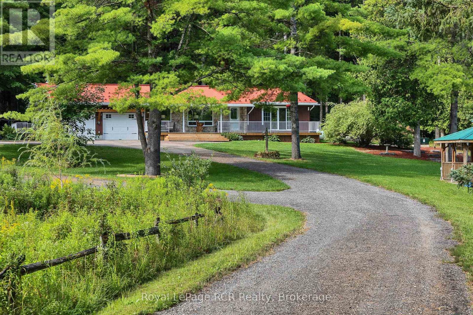 172376 Sideroad 25, West Grey, Ontario N0G 2M0 - Photo 2 - X13706996
