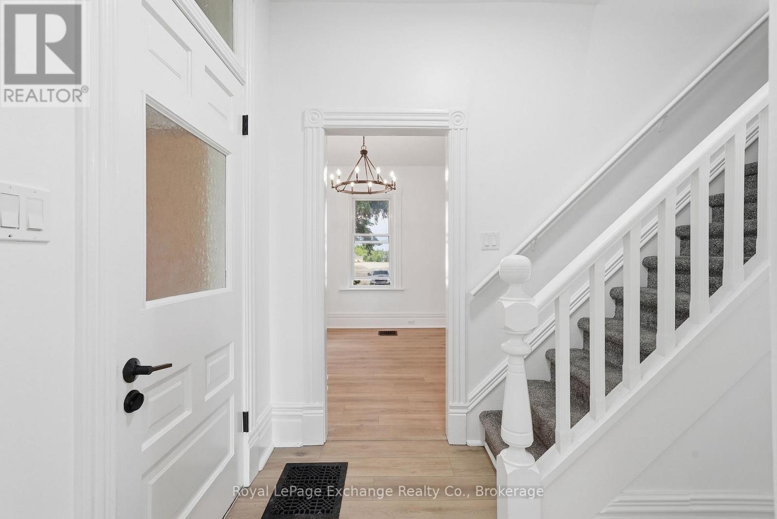 174393 Mulock Road, West Grey, Ontario  N0G 1S0 - Photo 25 - X13707054