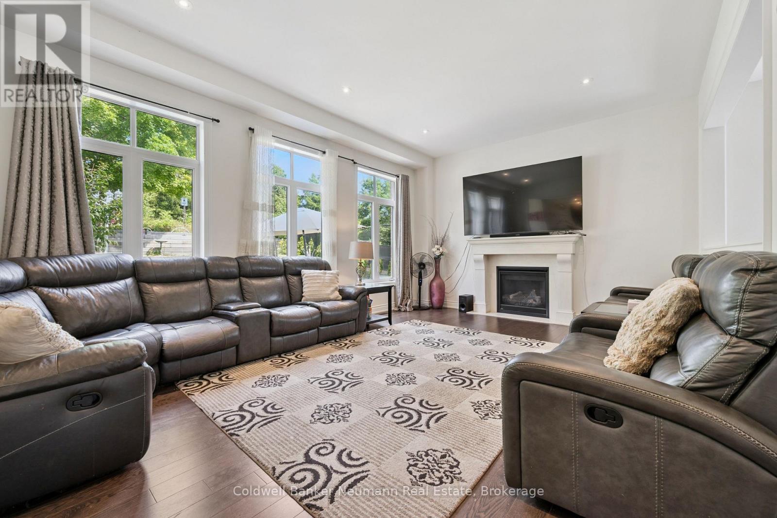 216 Forest Creek Drive, Kitchener, Ontario N2R 0M2 - Photo 6 - X13707066