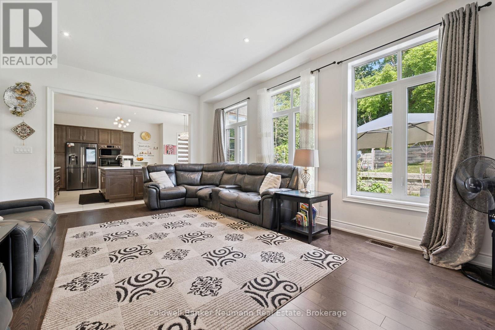 216 Forest Creek Drive, Kitchener, Ontario N2R 0M2 - Photo 7 - X13707066