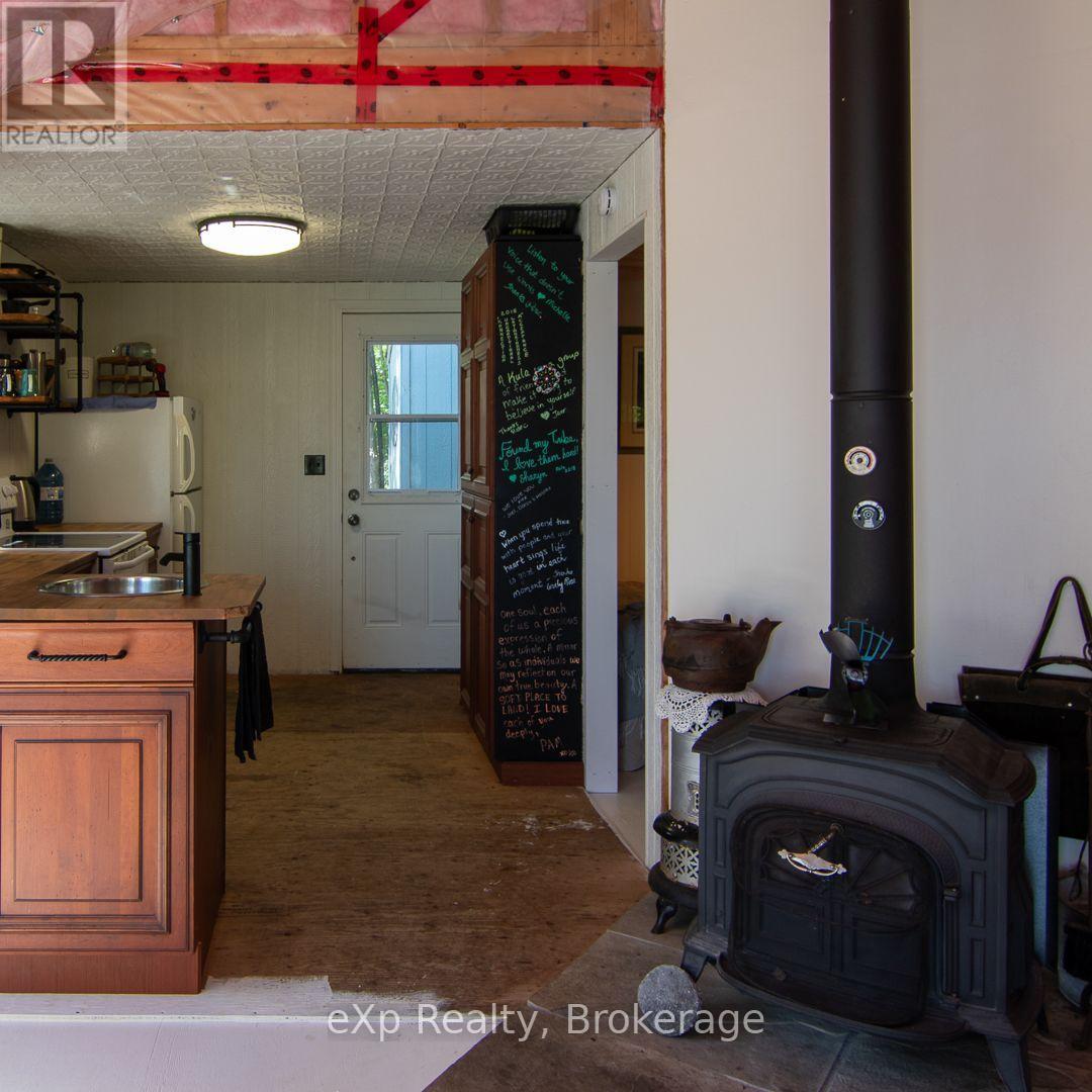 99 Teddy Bear Lane, South Bruce Peninsula, Ontario  N0H 2T0 - Photo 11 - X13707084