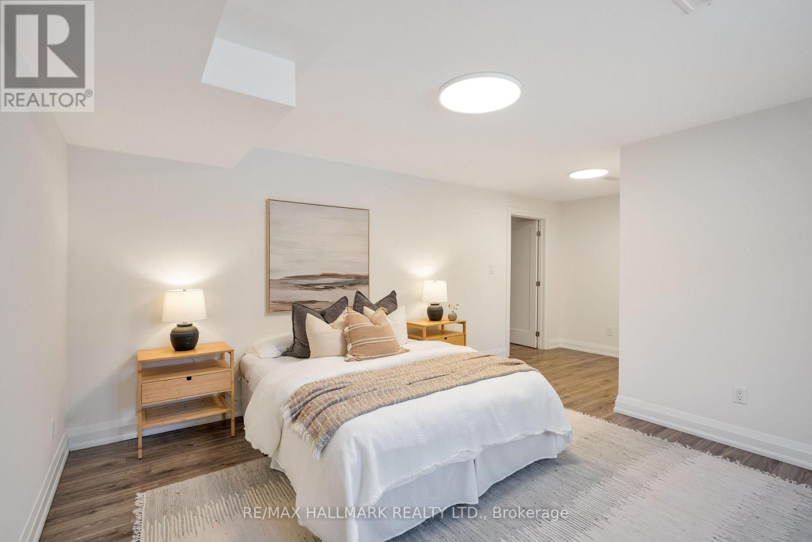 136 Glenwood Crescent, Toronto, Ontario  M4B 1K2 - Photo 39 - E13706918