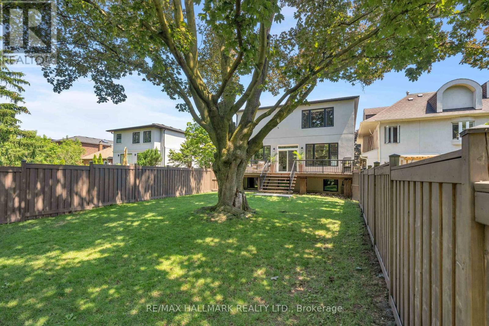 136 Glenwood Crescent, Toronto, Ontario  M4B 1K2 - Photo 45 - E13706918