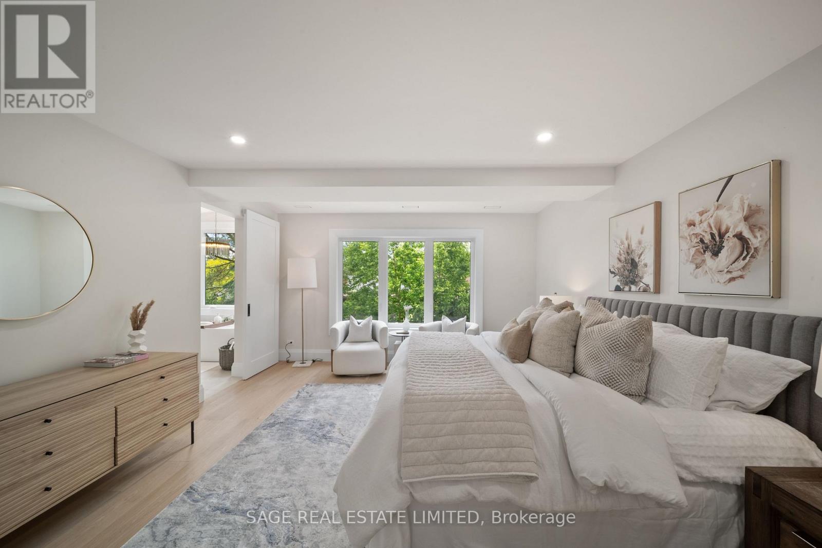 116 Lee Avenue, Toronto, Ontario  M4E 2P3 - Photo 19 - E13707038