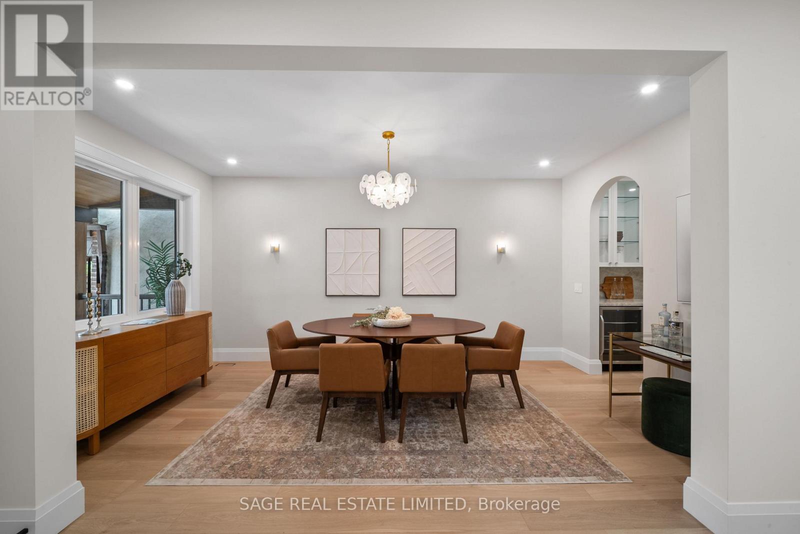 116 Lee Avenue, Toronto, Ontario  M4E 2P3 - Photo 8 - E13707038