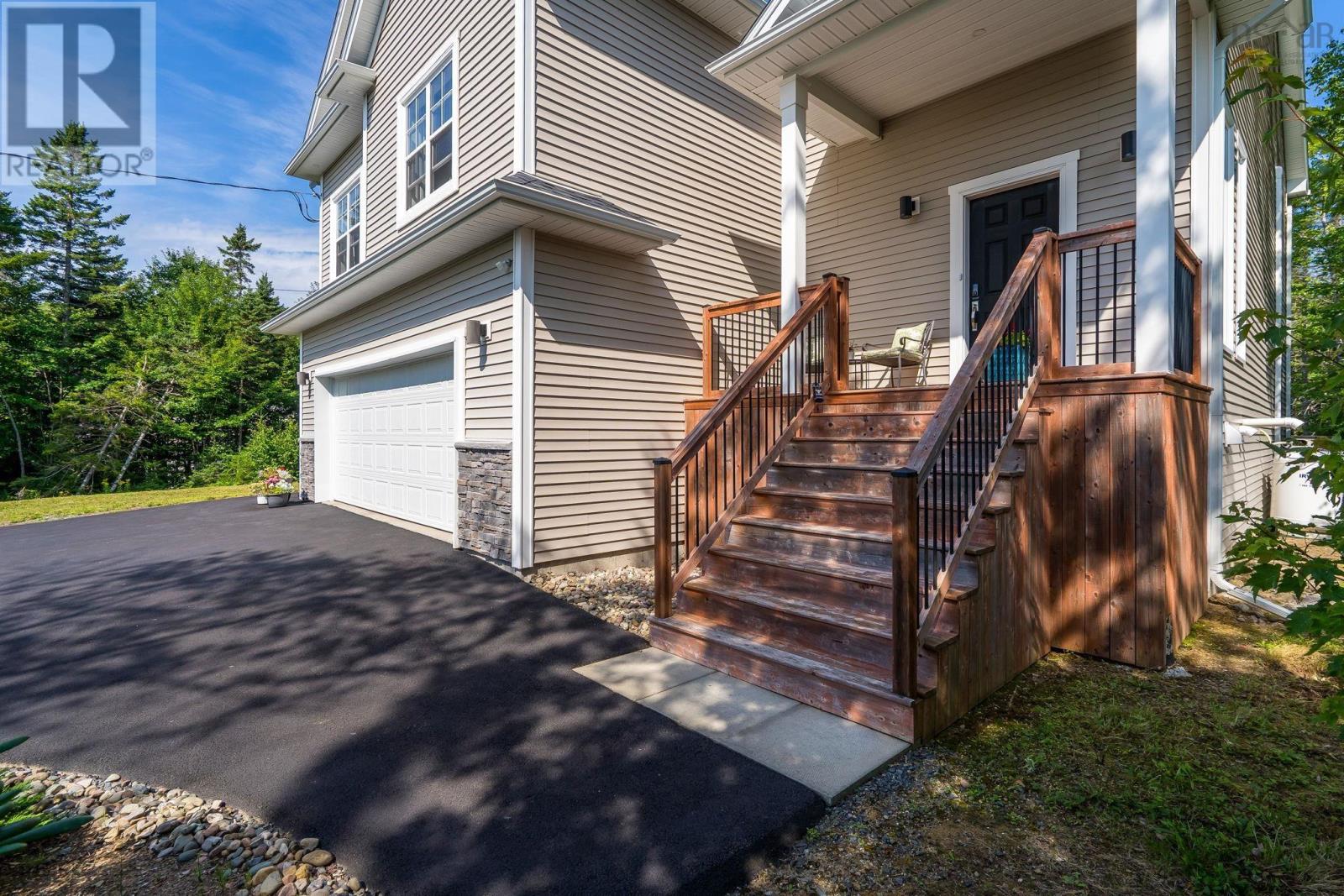 7 Clearwood Court, Head Of St. Margarets Bay, Nova Scotia  B3Z 0E7 - Photo 2 - 202620733
