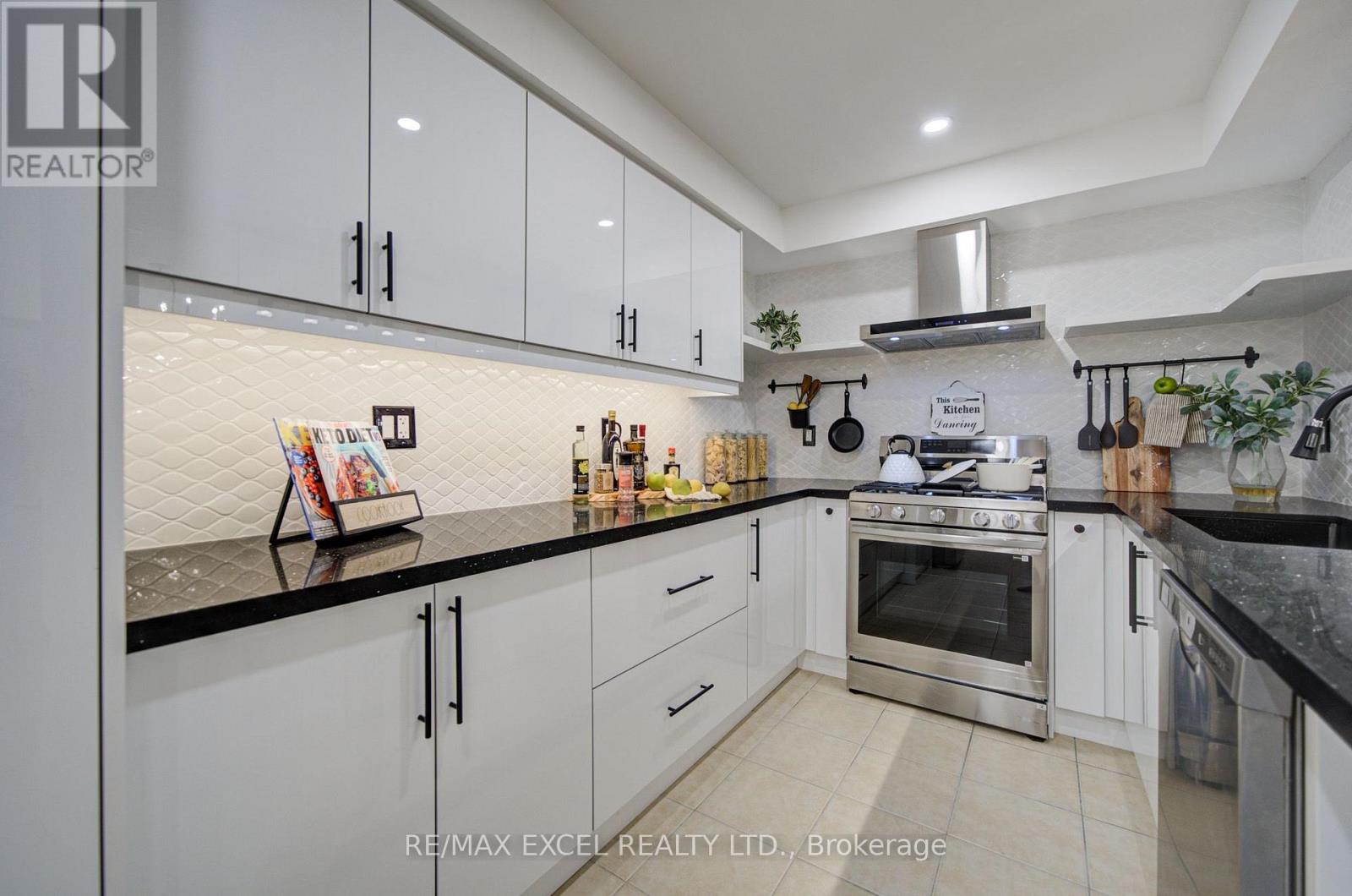 454 Bur Oak Avenue, Markham, Ontario  L6C 3A7 - Photo 15 - N13706930