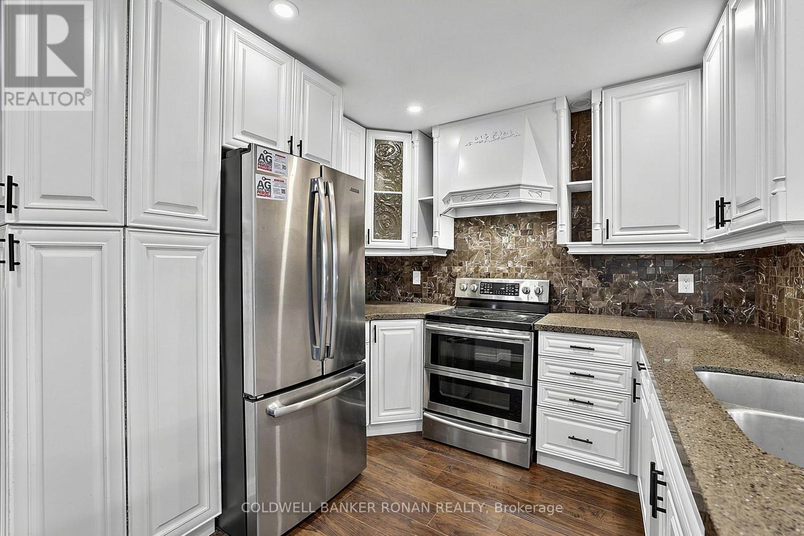 8 Mccarthy Crescent, Essa (Angus), Ontario  L0M 1B3 - Photo 14 - N13706988