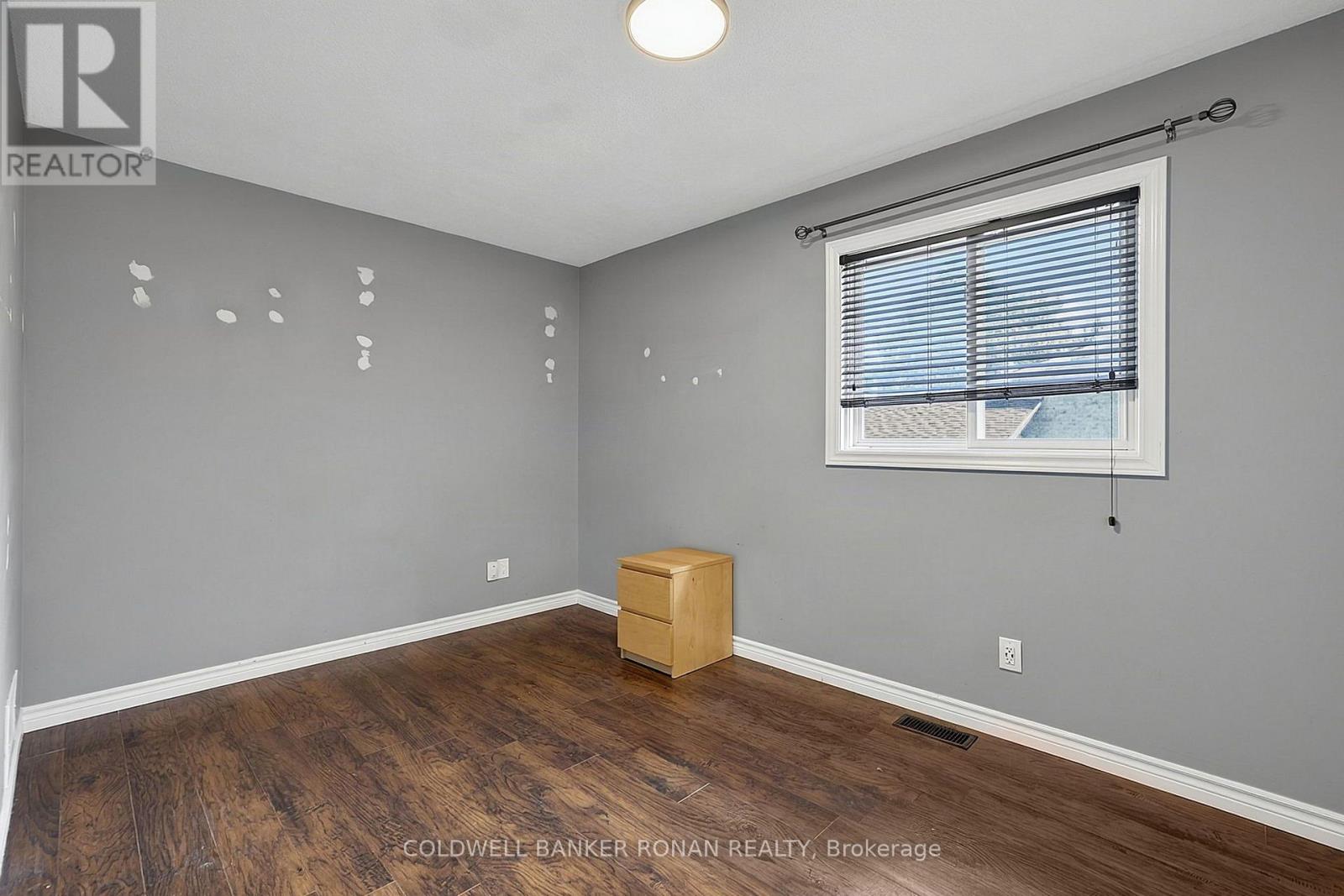 8 Mccarthy Crescent, Essa (Angus), Ontario  L0M 1B3 - Photo 21 - N13706988