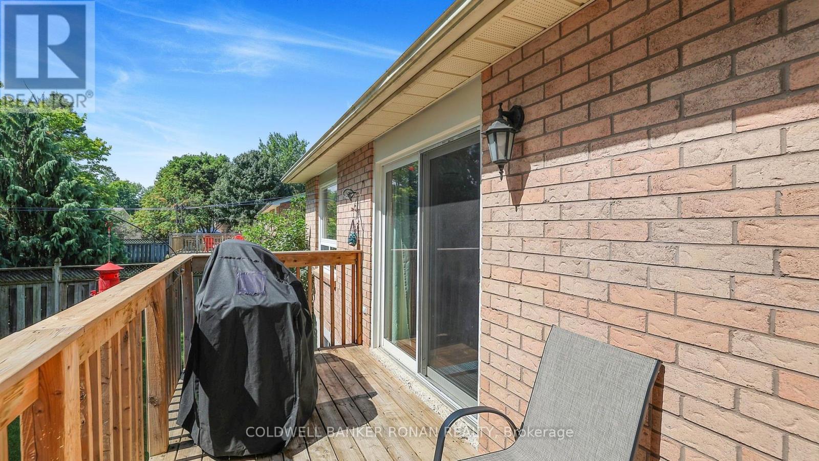 8 Mccarthy Crescent, Essa (Angus), Ontario  L0M 1B3 - Photo 40 - N13706988