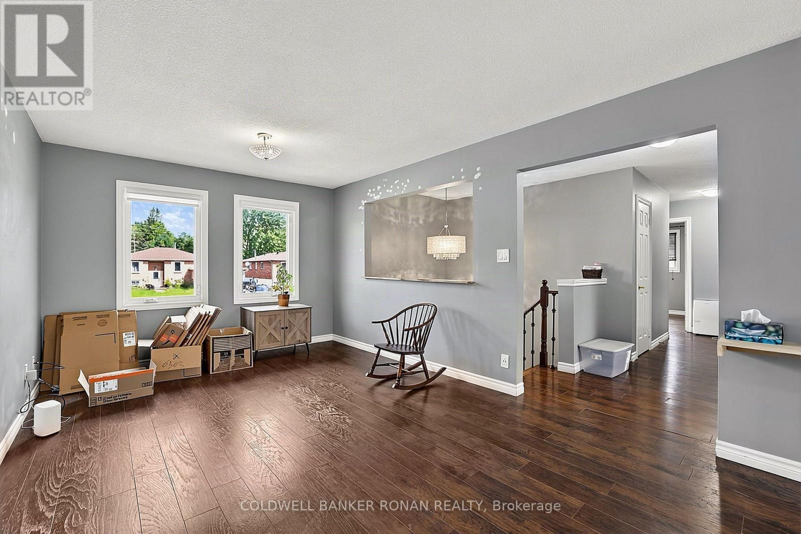 8 Mccarthy Crescent, Essa (Angus), Ontario  L0M 1B3 - Photo 9 - N13706988
