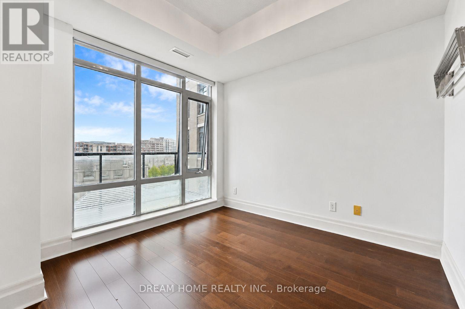 619 - 111 Upper Duke Crescent, Markham, Ontario L6G 0C8 - Photo 11 - N13707074