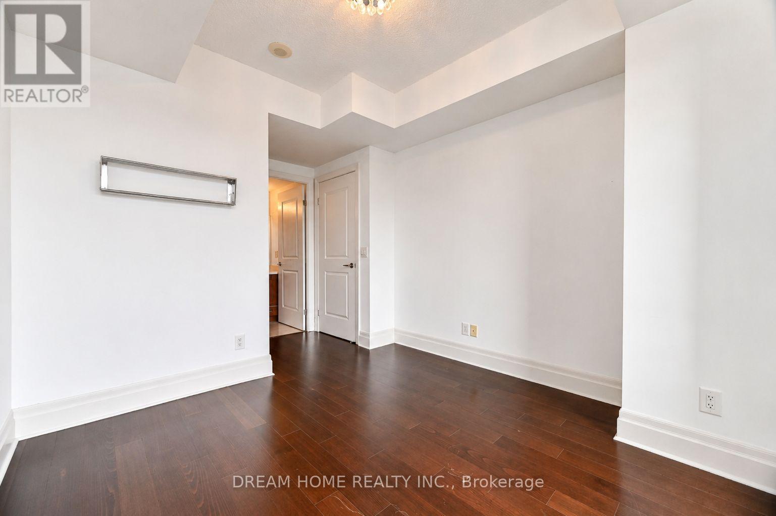 619 - 111 Upper Duke Crescent, Markham, Ontario L6G 0C8 - Photo 14 - N13707074