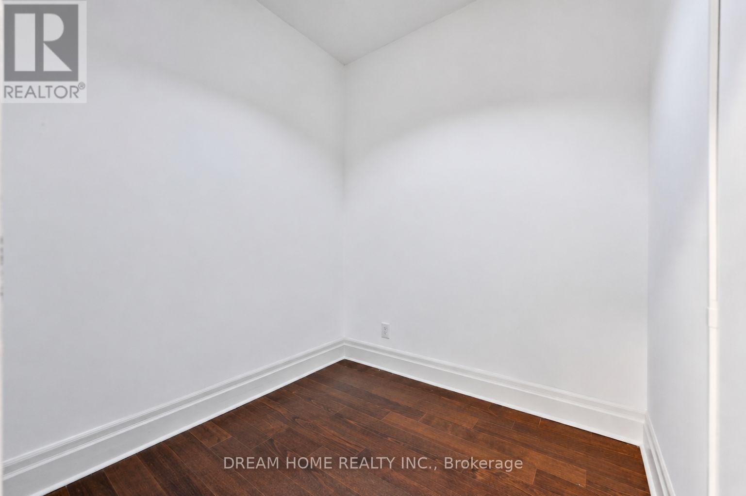 619 - 111 Upper Duke Crescent, Markham, Ontario L6G 0C8 - Photo 18 - N13707074