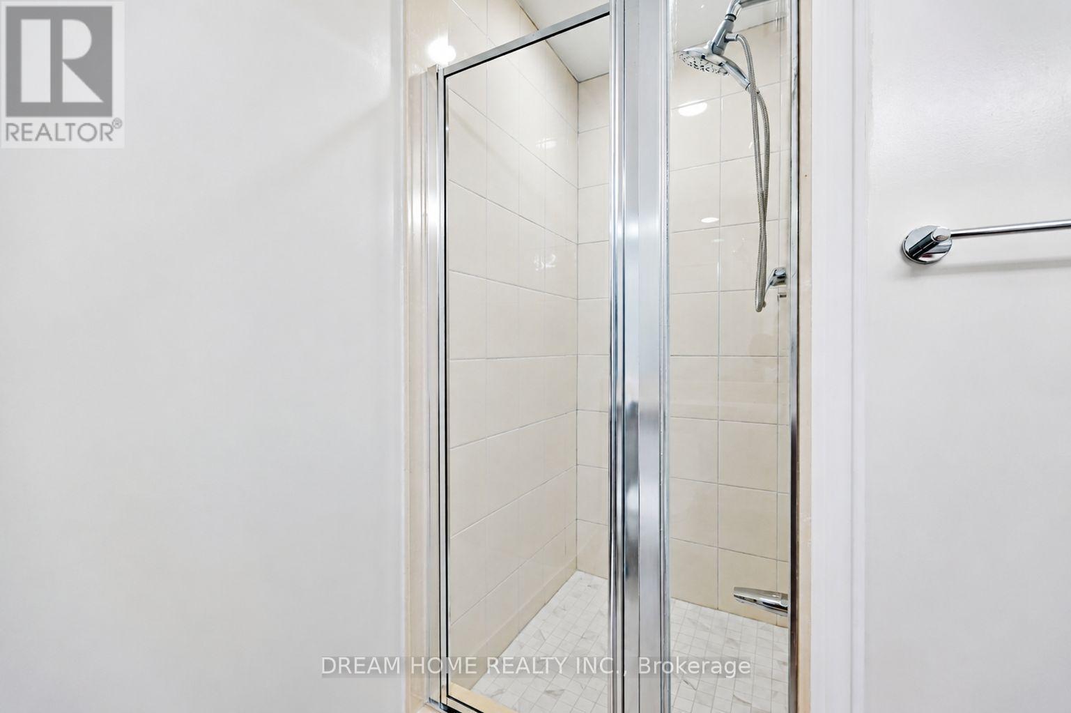 619 - 111 Upper Duke Crescent, Markham, Ontario L6G 0C8 - Photo 21 - N13707074