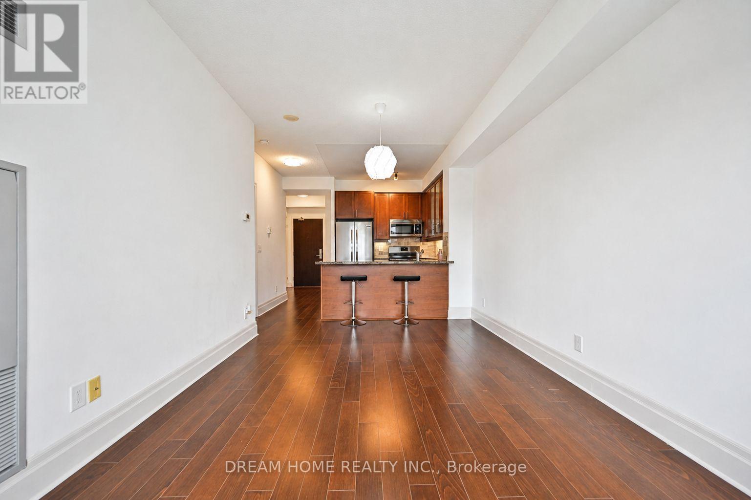 619 - 111 Upper Duke Crescent, Markham, Ontario L6G 0C8 - Photo 6 - N13707074