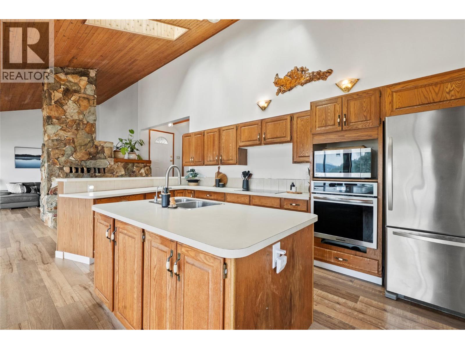 4378 Copper Cove Road, Scotch Creek, British Columbia  V0E 1M5 - Photo 16 - 10375623
