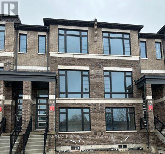 8 CHERRY HILL LANE, Barrie, Ontario