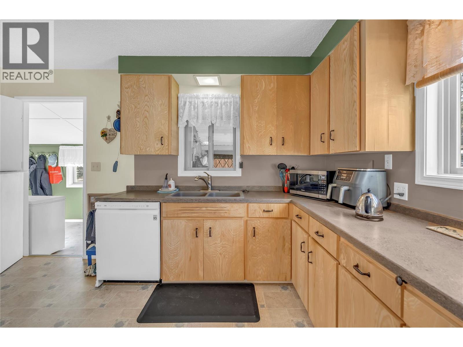 5615 Simpson Road, Summerland, British Columbia  V0H 1Z2 - Photo 25 - 10377020