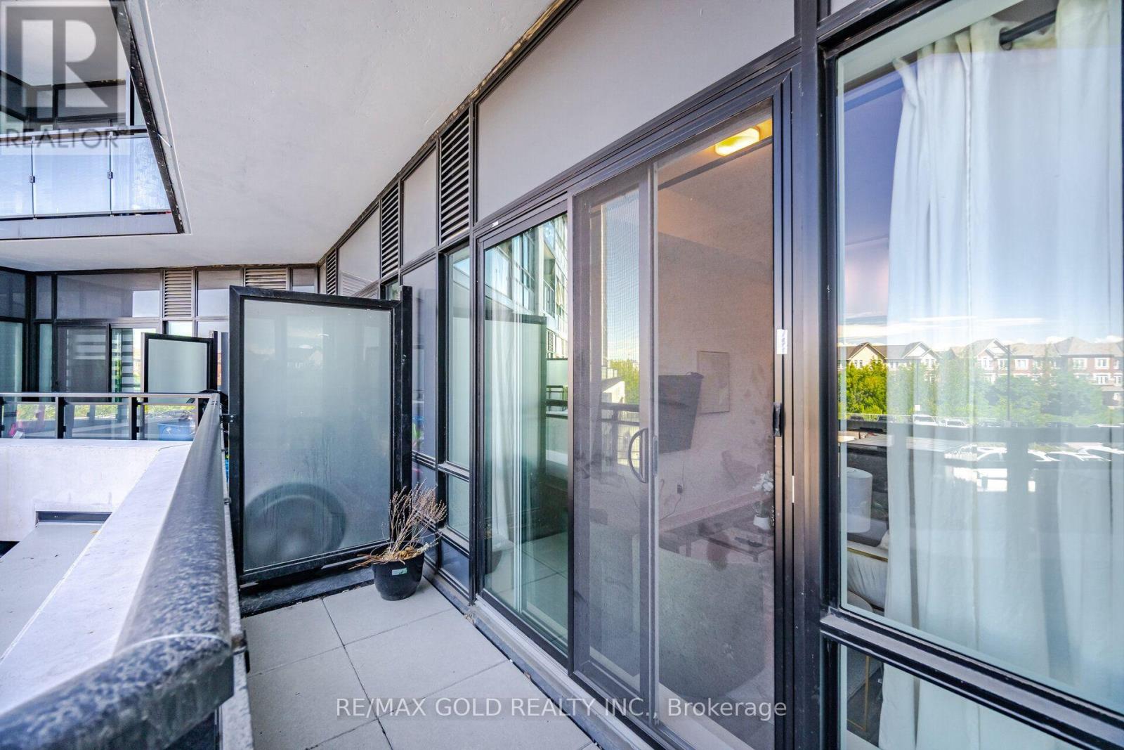 243 - 395 Dundas Street W, Oakville, Ontario  L6M 5R9 - Photo 25 - W13706926