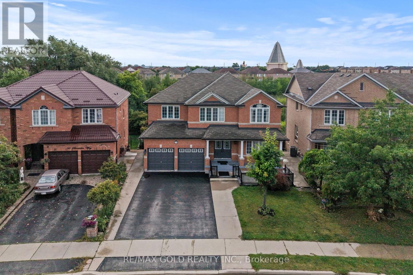 58 BRUNETTA WAY, Brampton, Ontario