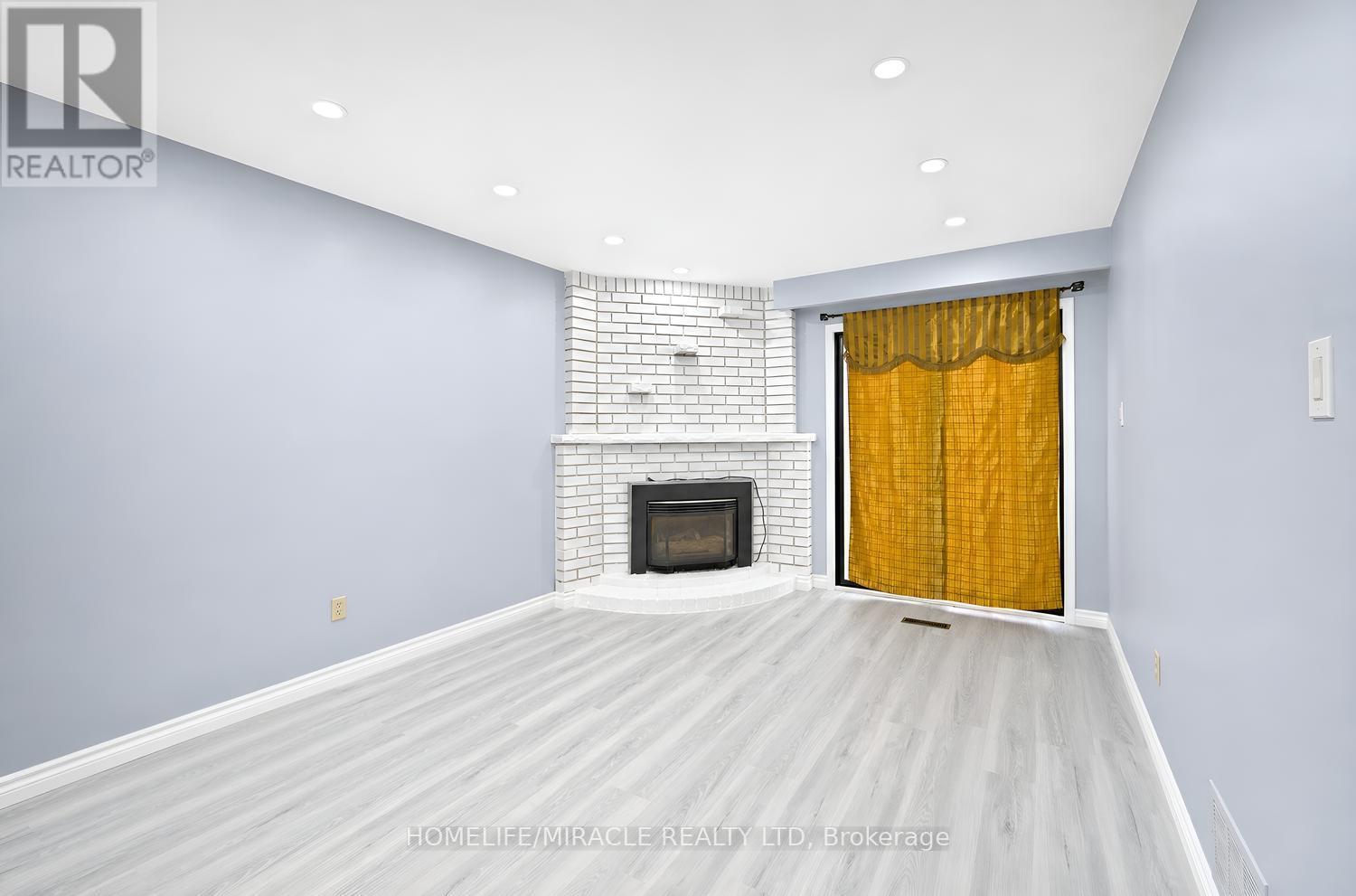 177 Westmore Drive S, Toronto, Ontario  M9V 4N2 - Photo 20 - W13706944