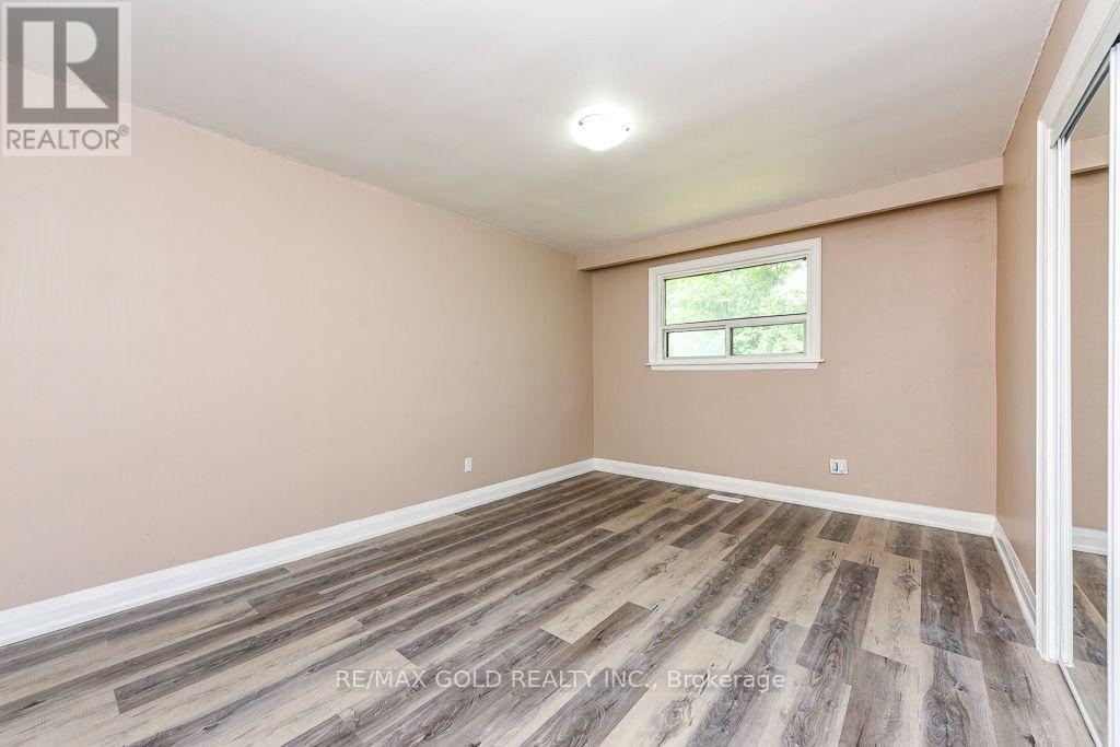 7624 Middleshire Drive, Mississauga, Ontario  L4T 3S2 - Photo 24 - W13706950