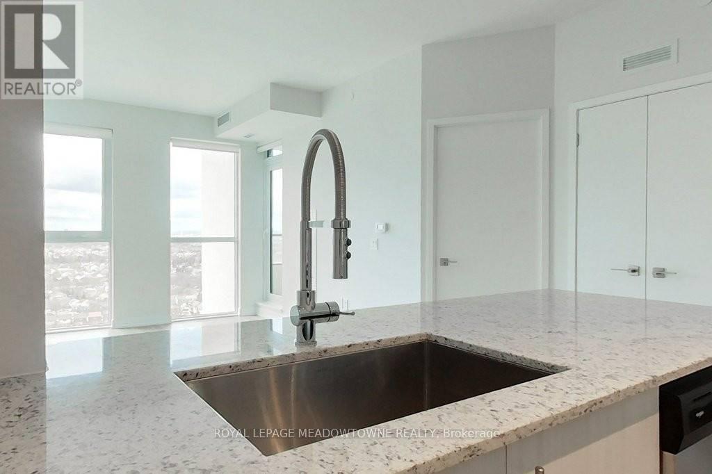 2411 - 4055 Parkside Drive, Mississauga, Ontario  L5B 0K8 - Photo 12 - W13707004