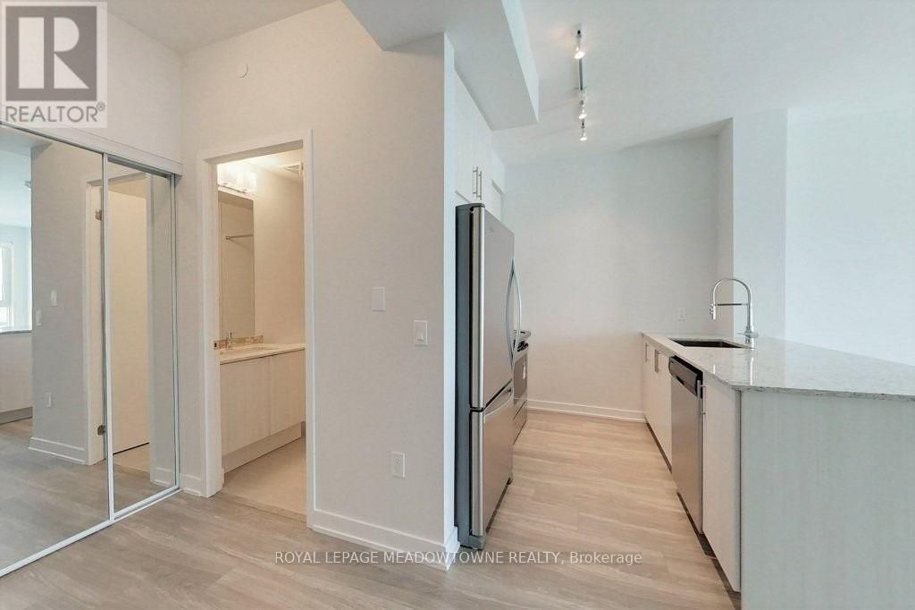 2411 - 4055 Parkside Drive, Mississauga, Ontario  L5B 0K8 - Photo 16 - W13707004