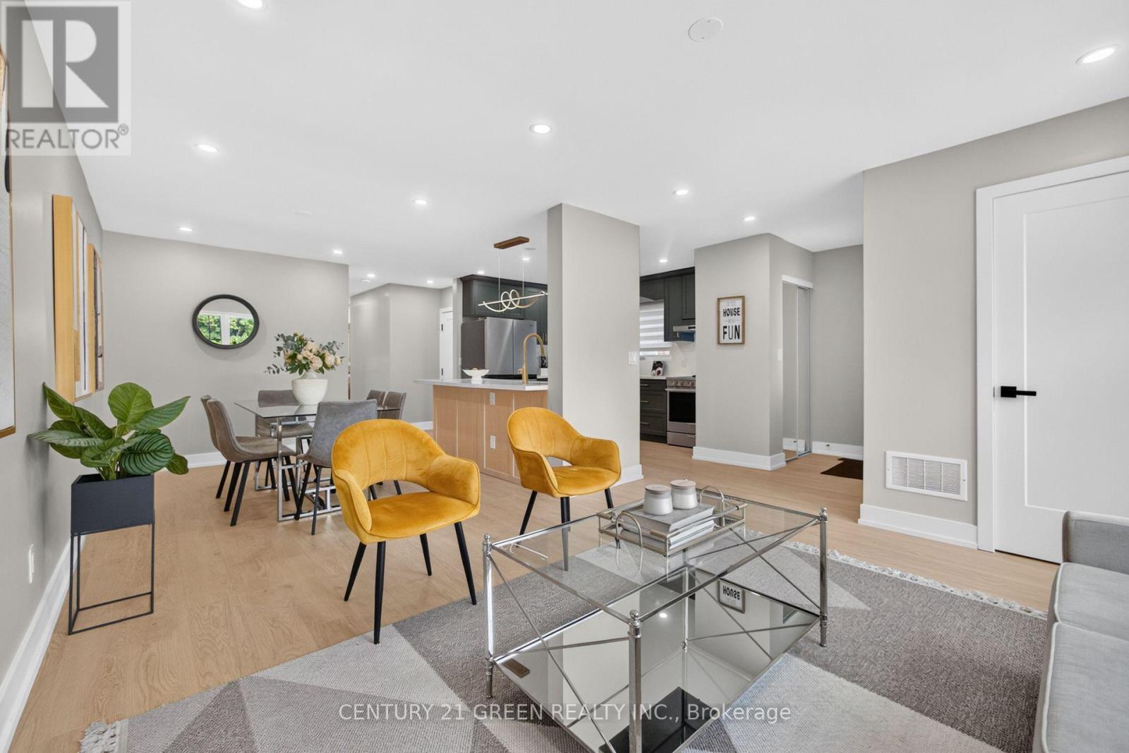 3628 Anniversary Road, Mississauga, Ontario  L5C 2G1 - Photo 4 - W13707072
