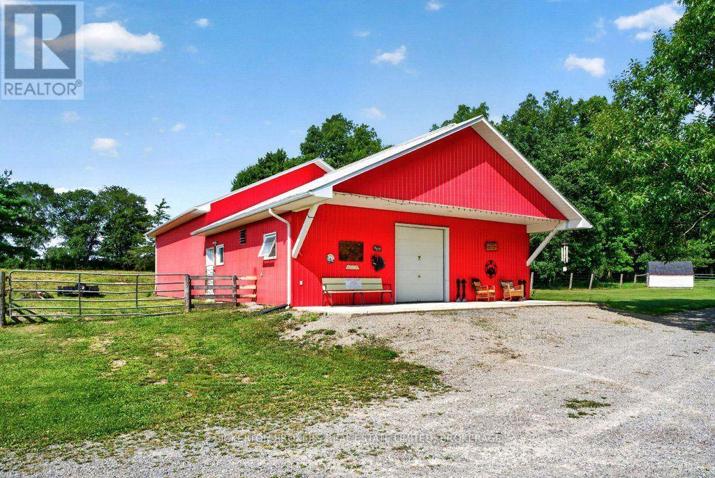 342 Lyndhurst Road, Leeds And The Thousand Islands, Ontario  K0E 1L0 - Photo 12 - X13707016