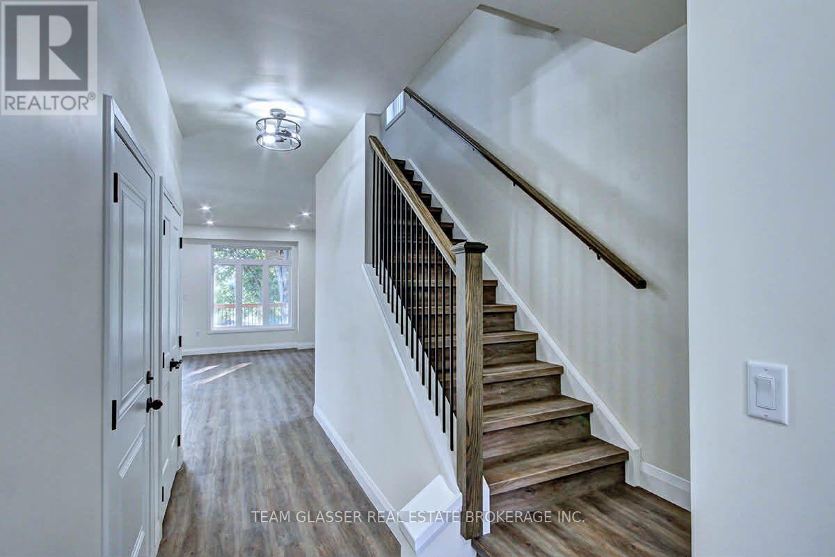 132 Dover Street, Woodstock, Ontario  N4S 3M1 - Photo 4 - X13548400