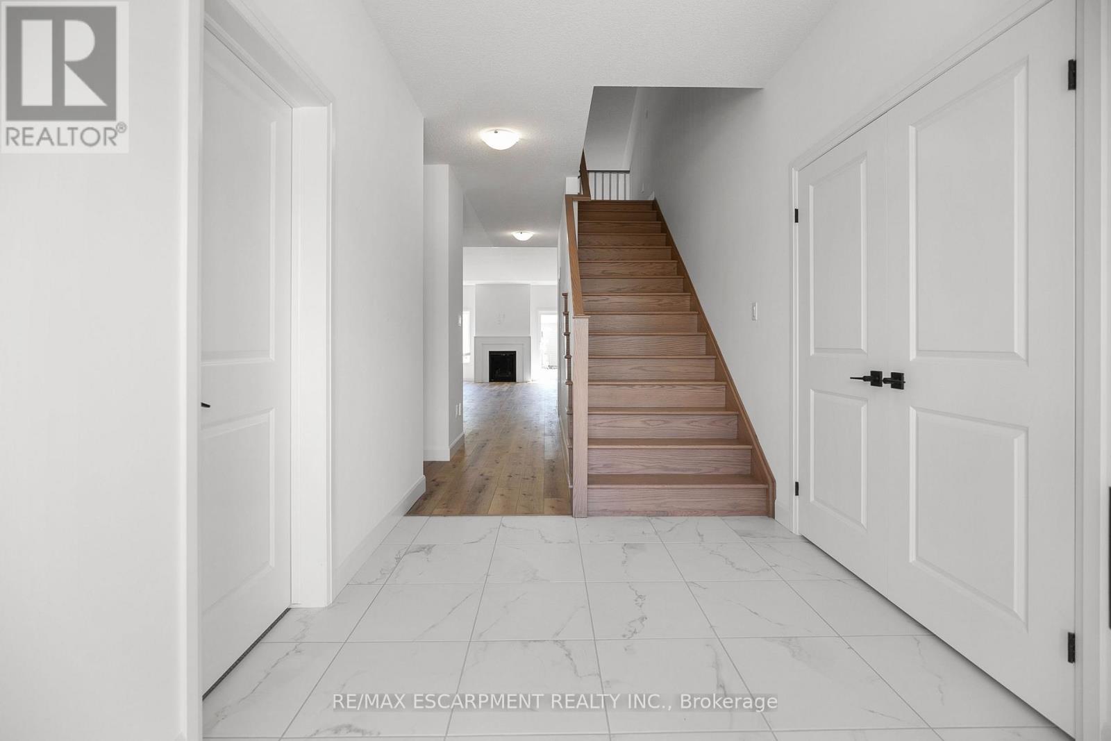26 Beachwalk Crescent, Fort Erie, Ontario  L0S 1N0 - Photo 7 - X13706866