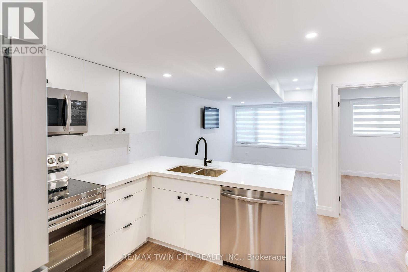 3 - 825 Stirling Avenue S, Kitchener, Ontario  N2M 3K4 - Photo 9 - X13706878
